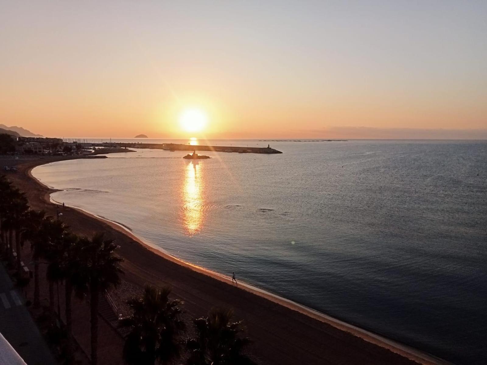 Apartamento L'Espigo De Saoret Primera Linea Playa Centro Soleado Y Recien Renovado Villajoyosa Exteriér fotografie