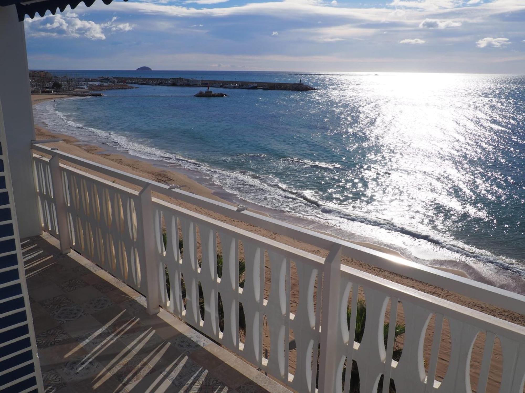 Apartamento L'Espigo De Saoret Primera Linea Playa Centro Soleado Y Recien Renovado Villajoyosa Exteriér fotografie